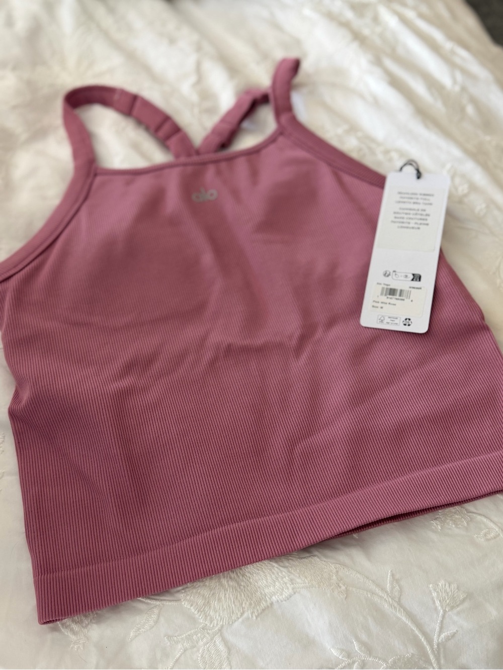 ALO Yoga Pink Seamless Crop Tank - Picture 4 of 5